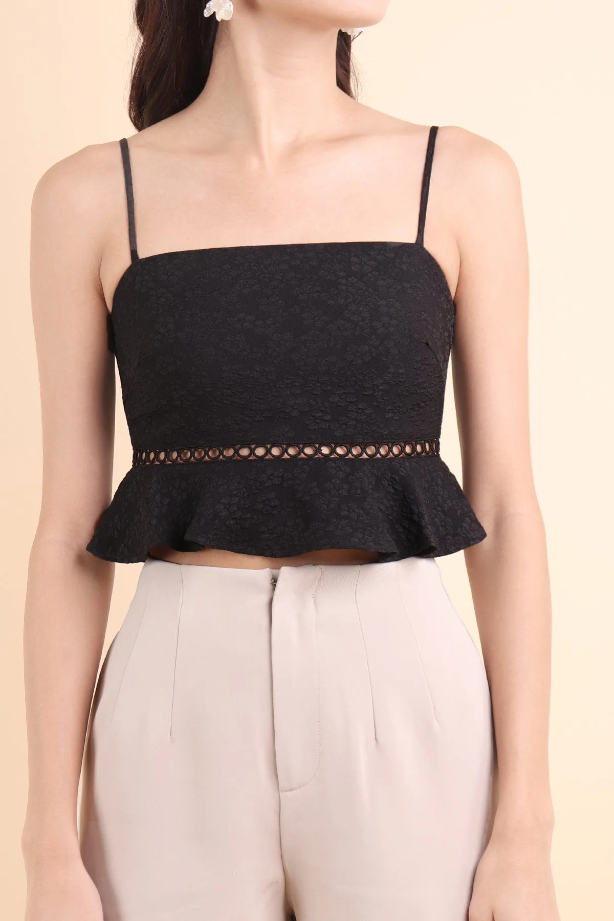 BERLINA EMBOSSED TOP IN BLACK