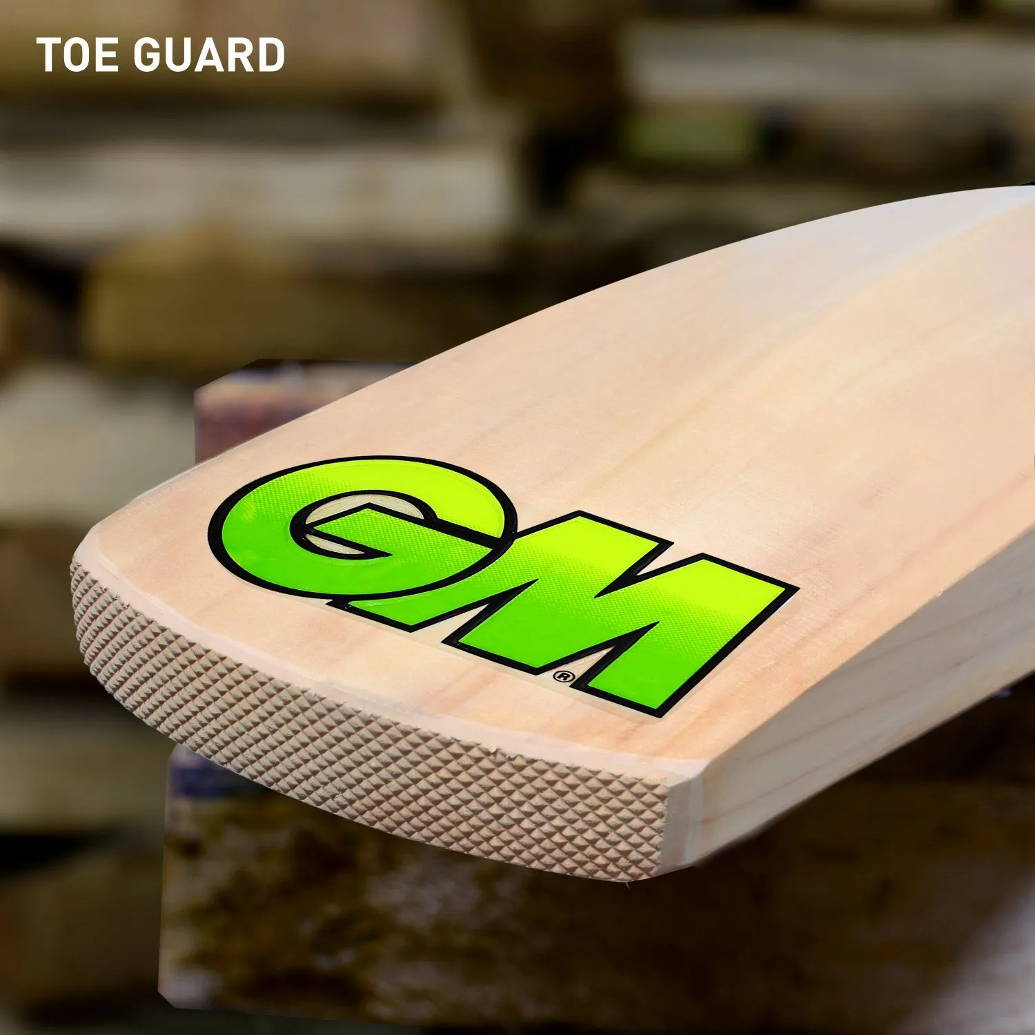GM Zelos II Maestro Cricket Bat Kashmir Willow