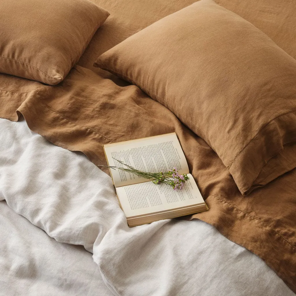Stonewashed Linen Bed Bundle - Sand Stripe/Camel